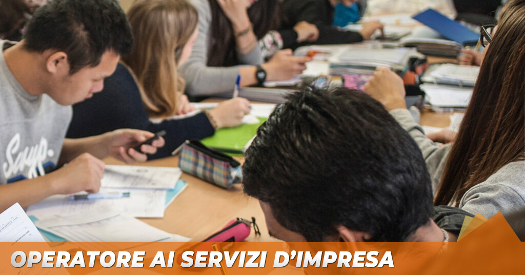 operatore ai servizi di impresa